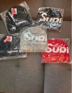 Supreme Beanies New Era X Big Logo