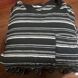 Women’s Vans Striped Tee Size Large