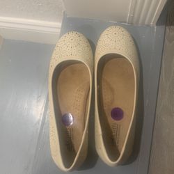 Women’s Shoes Flats Only $5 Bought For Much More, Comfortable Size 81/2