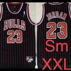 🔥XXL And Small Michael Jordan Chicago Bulls Jersey And Shorts Available 🏀New NBA Jerseys Are In!! Tons Of Options!