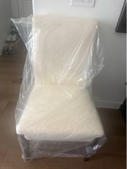New table chairs for a project or covers or upholstery. Brand new set of 4