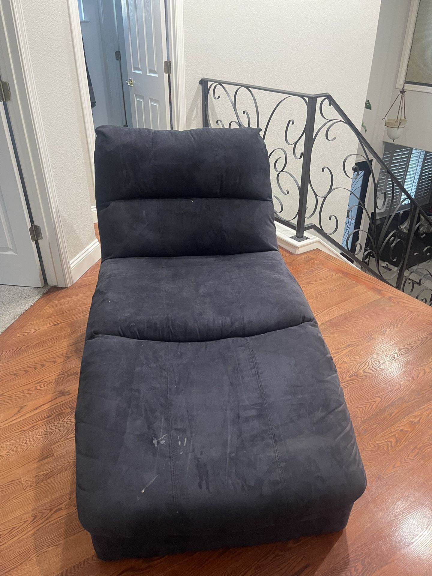 chase couch