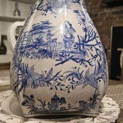 Blue Vase  Royal Dust Delf 