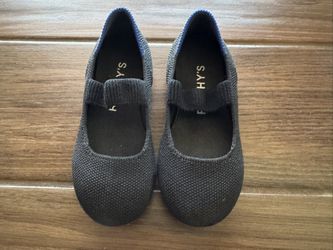 Toddler Girl Size 10 Rothy’s 