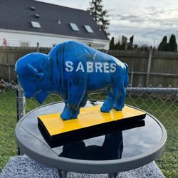 Sabres Buffalo Statue 