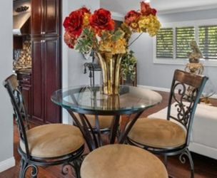 Barstool Set sitting for 4 with glass table- Velvet