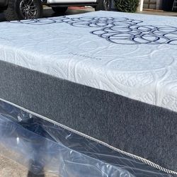 Queen Bamboo Cool Gel Memory Foam !!