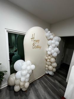 Free balloons