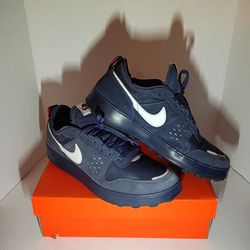Nike C1TY