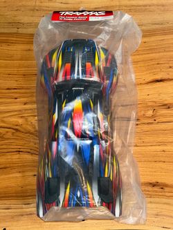 Traxxas Sledge Body
