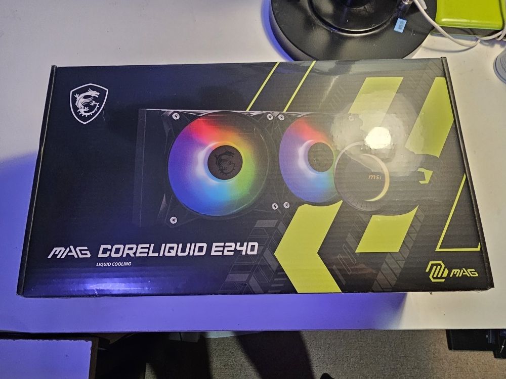 MSI MAG CoreLiquid E240 240mm AIO Liquid CPU Cooler – Brand New