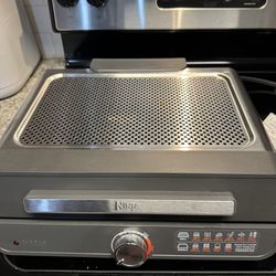 Ninja indoor Grill/griddle