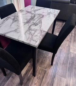 TEDD DINING ROOM $299