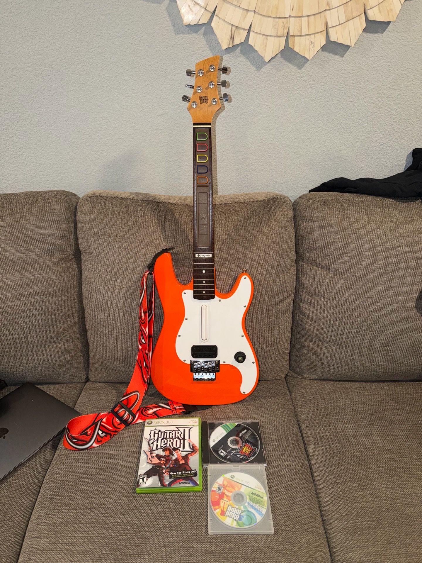Guitar Hero Logitech Guitar Bundle Xbox 360