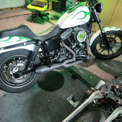 PARTS ONLY:2015 Harley Dyna Street Bob