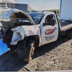 FOR PARTS A 2011 CHEVY SILVERADO 3500 DULLY 6.6 DURAMAX ENGINE 2X4 RWD TRANS