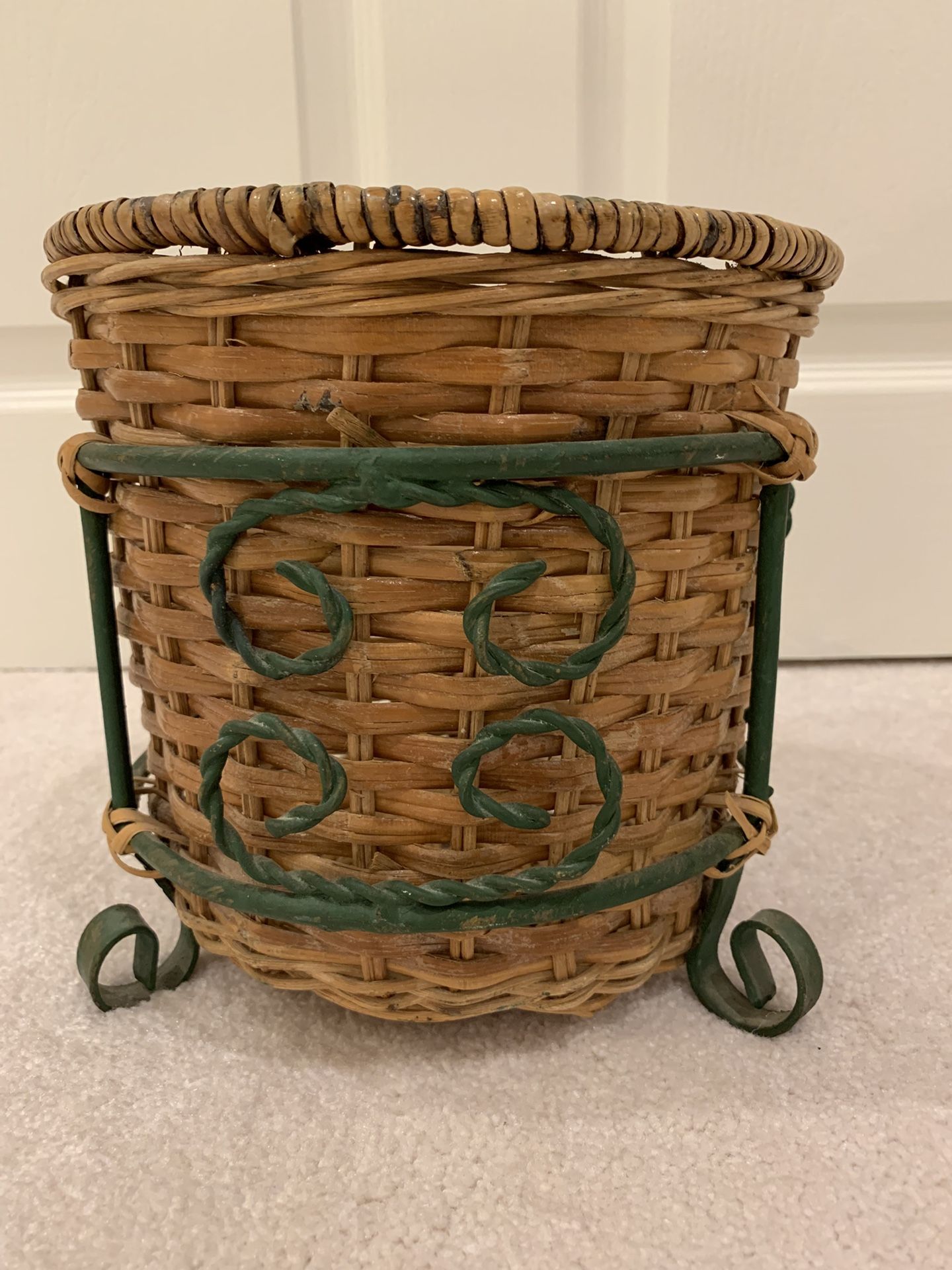 Vintage Basket Decor