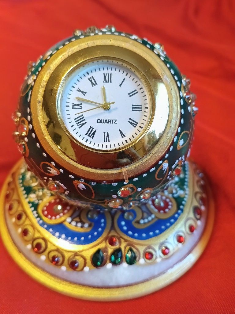 Decorative Jeweled Clock