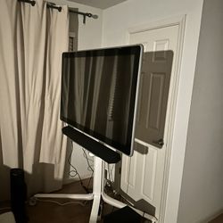 Google Jamboard – Excellent Condition – All Accessories Included