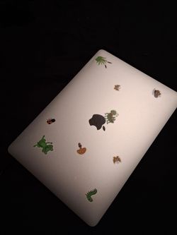 MacBook air 2020 13-inch retina