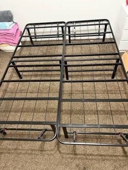Metal bed frame