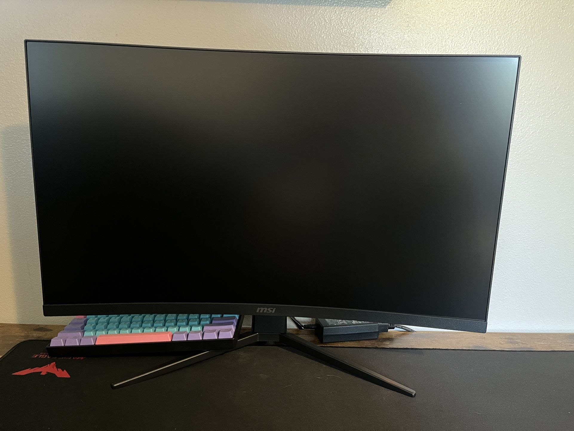 27 In Gaming Monitor