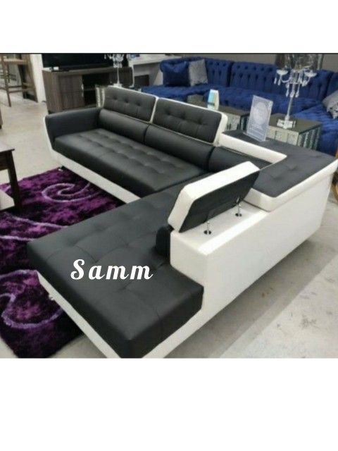 โซ๐คIzzi Black and White Sectional Set๐บ๐บ No credit check ๐ delivery option ๐