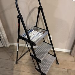 Cosco 3 Step Folding Step Stool