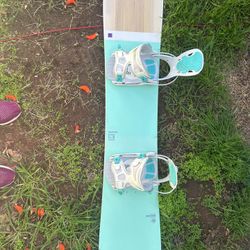 Like New NiDecker Woman's Board, Bindings, And Extra Large Dakine bag