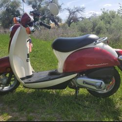 2007 Honda Metropolitan Scooter 
