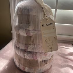 Diaper cake gift