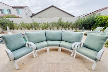 Mallin brand/ Outdoor Patio Sectional Sofa Set with Chairs
