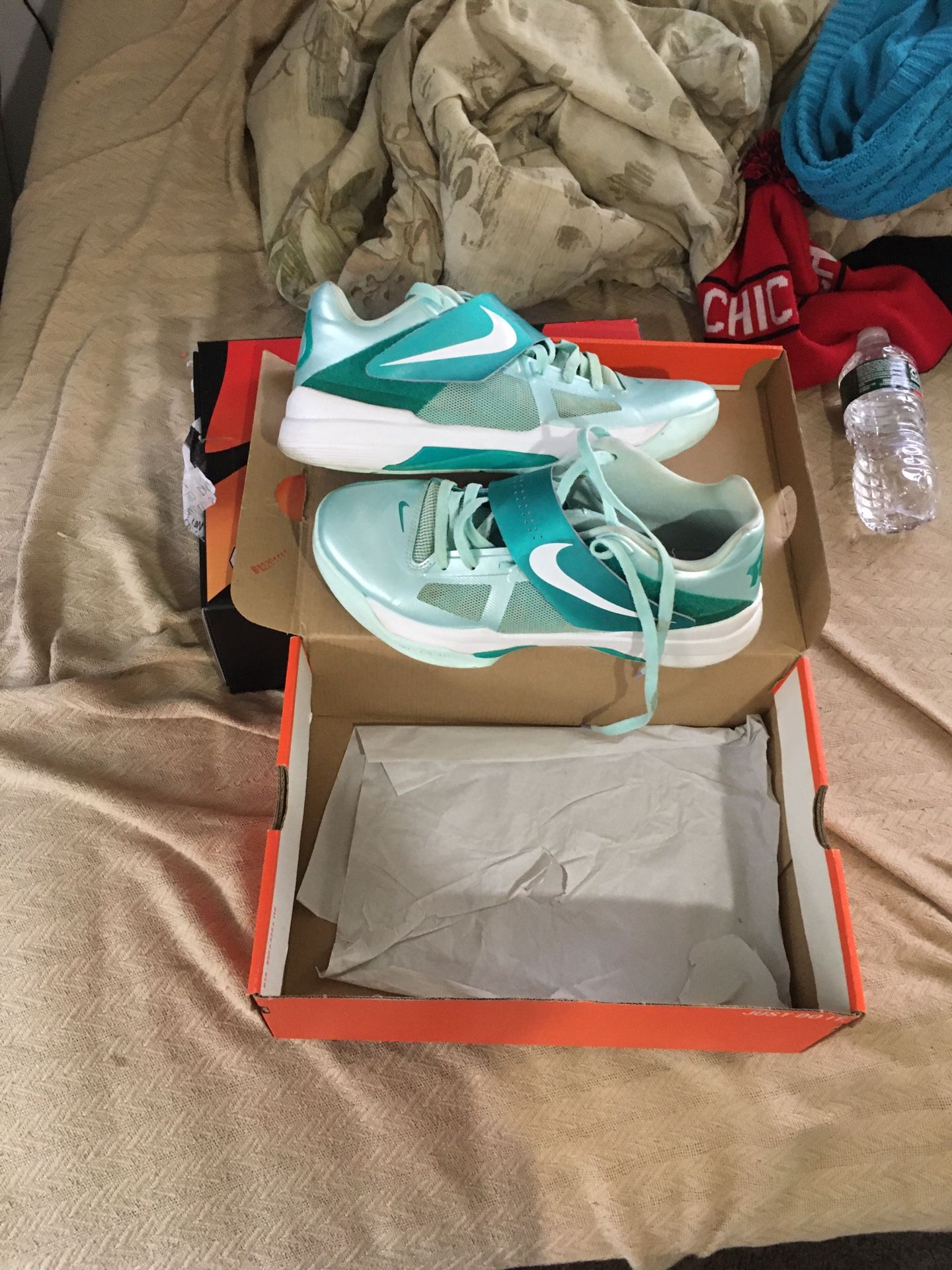 Easter kd 4 size 10