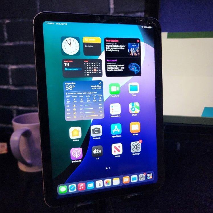 iPad Mini 6th Gen. 64gb Wifi + Cellular CRACKED SCREEN