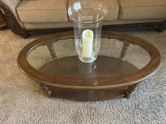 Antique Coffee And End Tables With Antique Brass Lamps