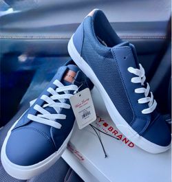 New in Box “Lucky Brand” Size 11 Men, get lucky for $42.00