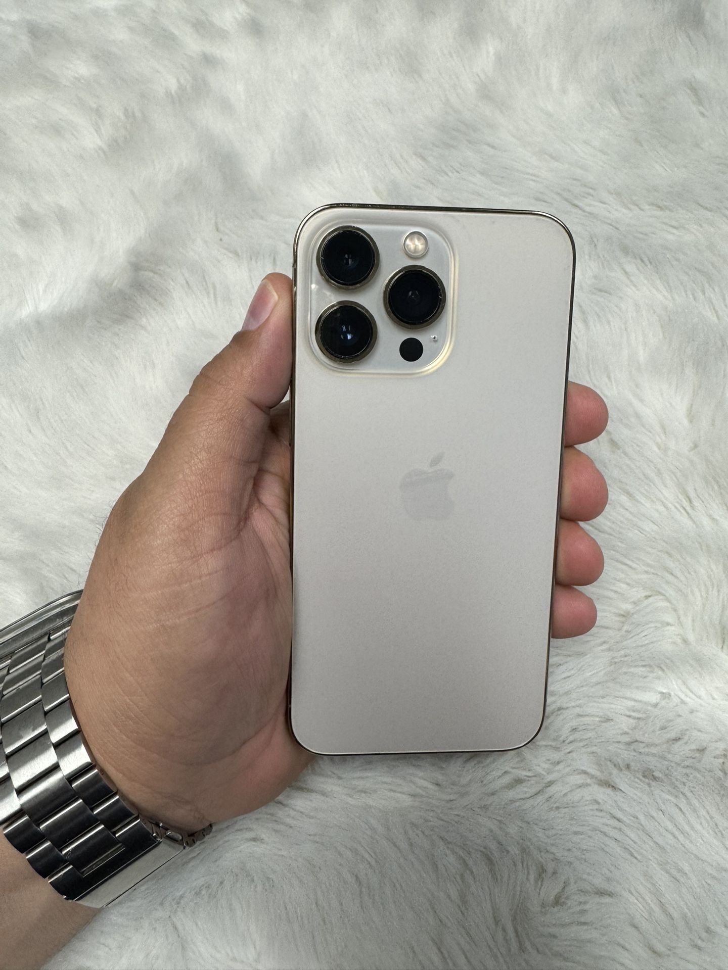 Apple iPhone 13 Pro 128GB Unlocked $430