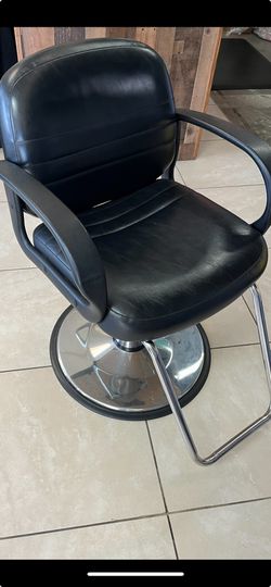 3 Salon Chairs