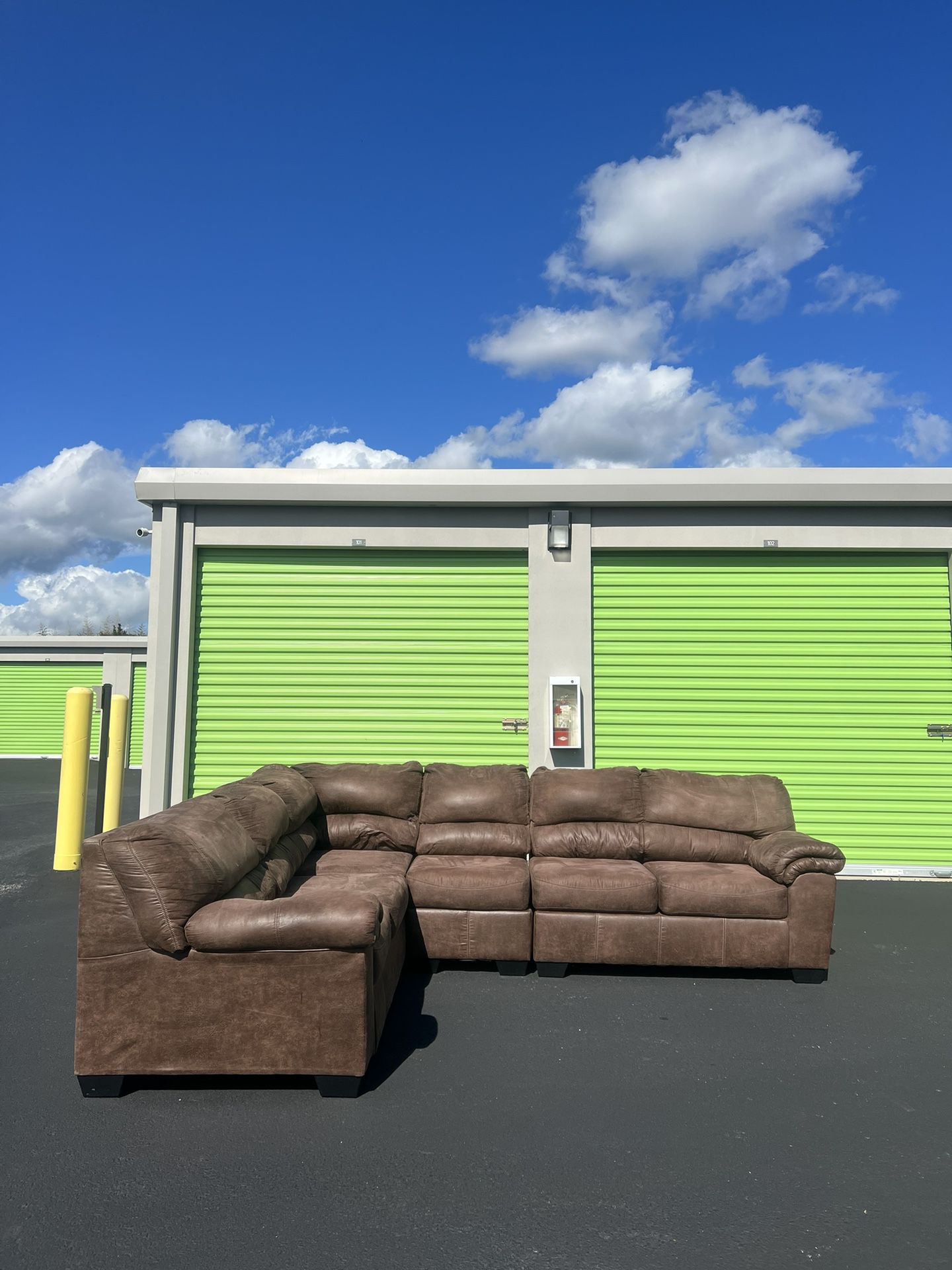 Ashley sectional couch w/ free delivery