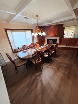 Traditional Wood Dining Table with 6 Chairs