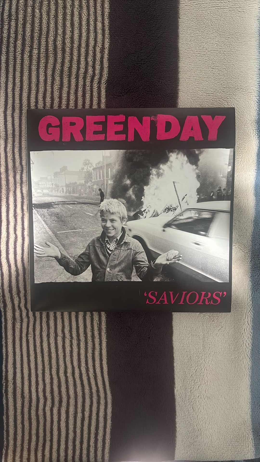 Green Day Saviors Vinyl (Clear)