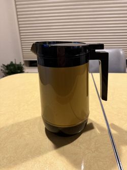 Vintage Mid Century Insulated Gold And Black Pitcher. Mint Vintage Condition!