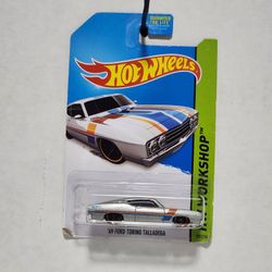 HOTWHEELS OPENED W/CARD