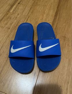 Nike slides royal blue size 1y