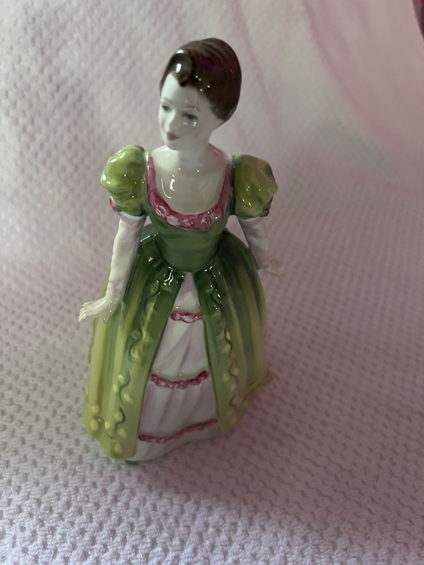 Royal Doulton Figurine Gemma (HN3661)
