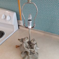 Antique Kissing Frogs Lamp No Shade