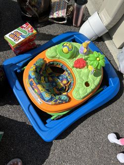 Safety 1st Baby Walker