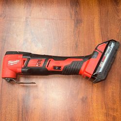 Milwaukee Multi-tool
