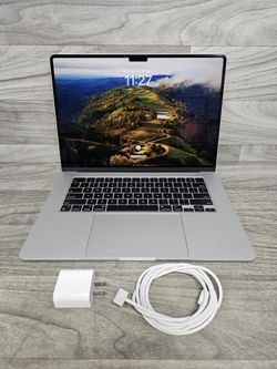 2024 MACBOOK AIR 15" PRICE/SPEC (A1D027732)
