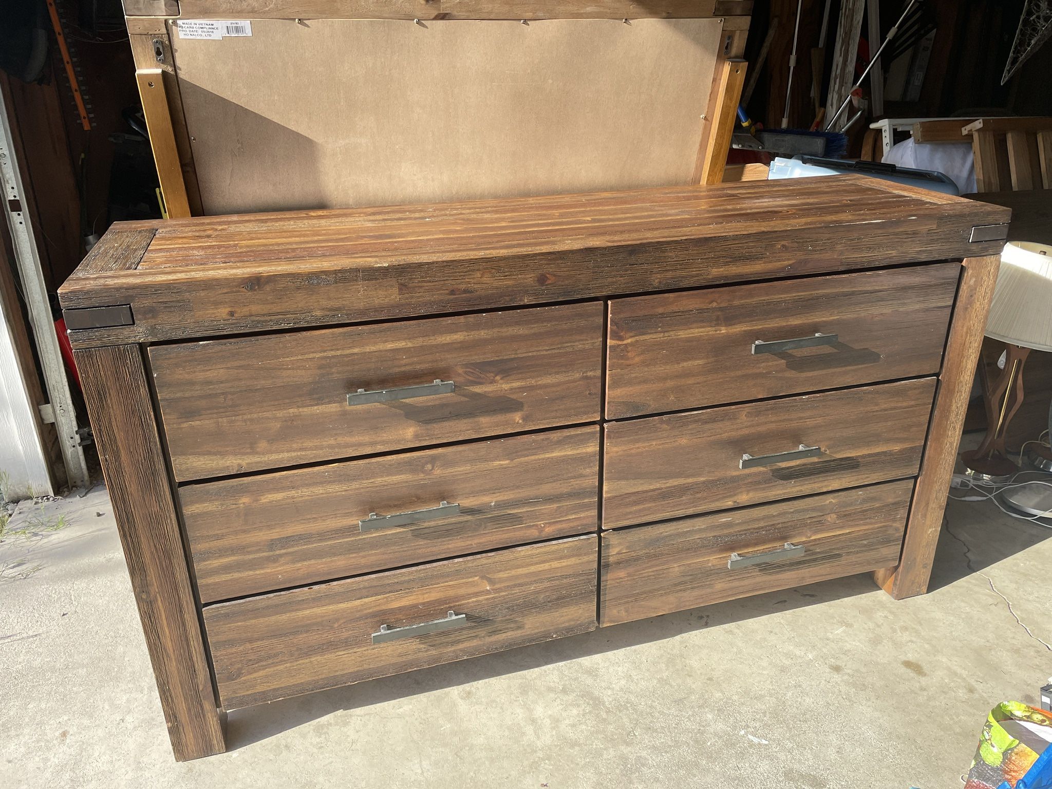 Solid Wood Dresser With Mirror
